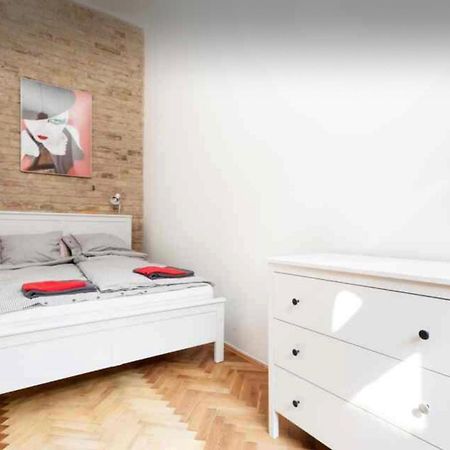 Little Whistle In The Heart Of Jewish District With Ac Apartment Budapest Exterior photo